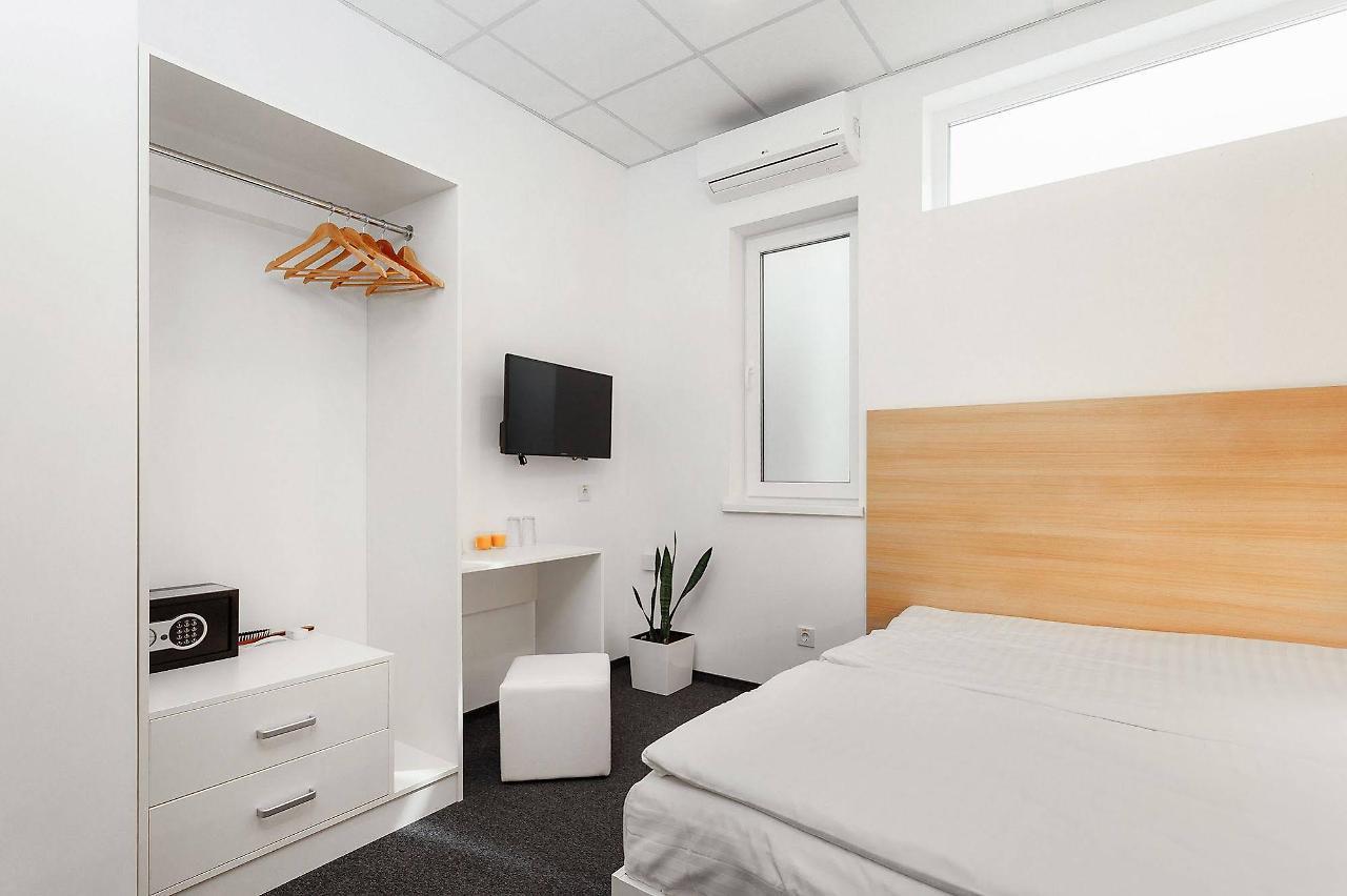 Orange Otel
